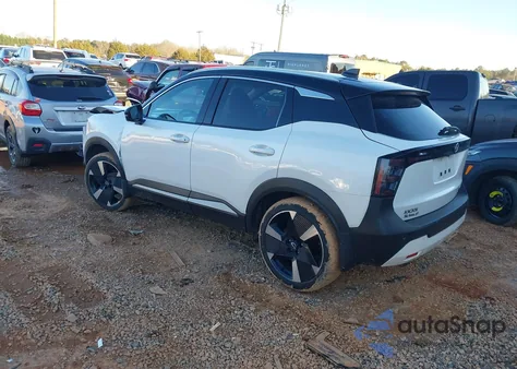 2025 Nissan Kicks Sr Intelligent Awd z USA, uszkodzony, nr VIN 3N8AP6DBXSL356061